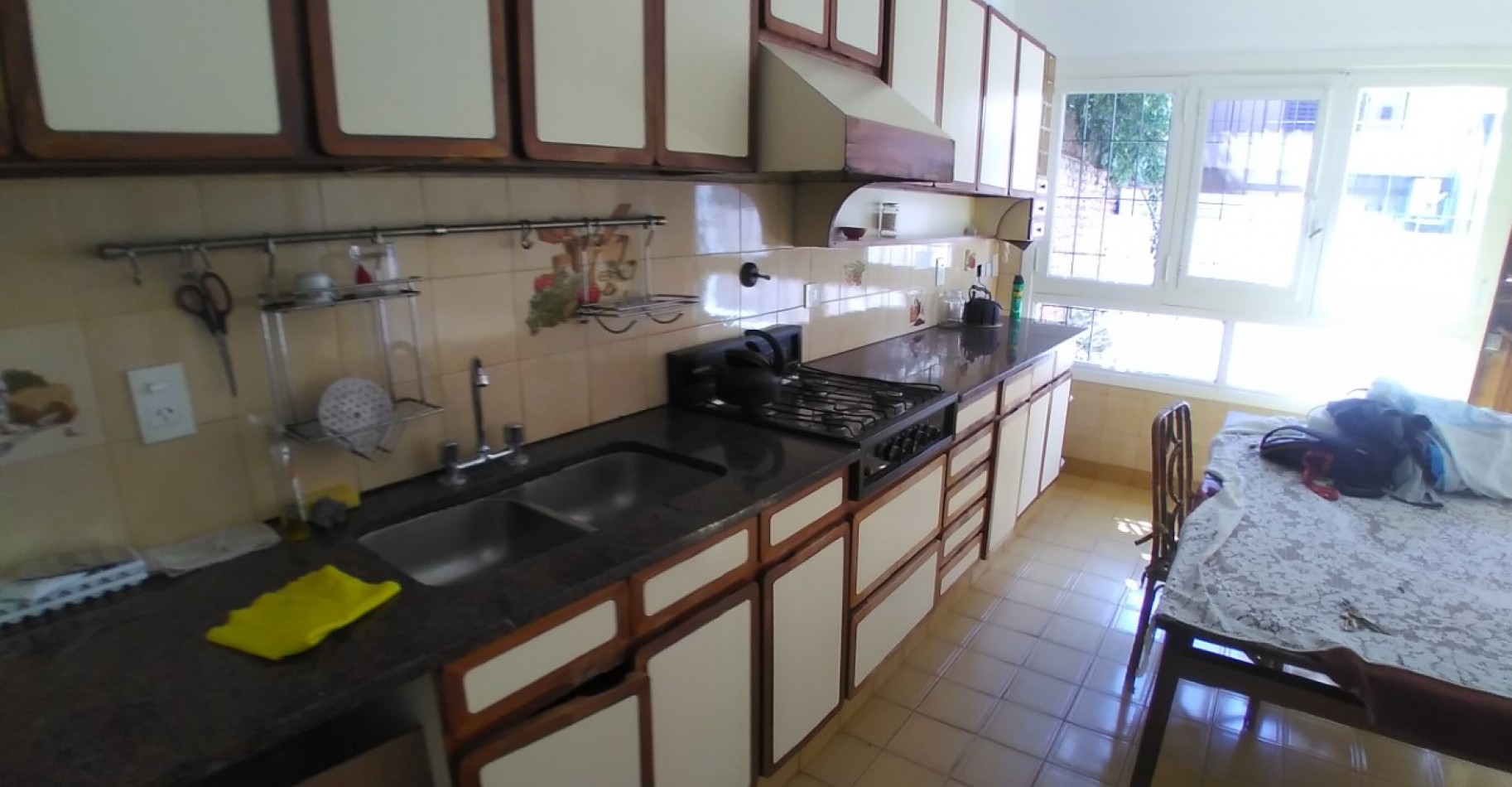 chalet 5 ambientes en La Lucila