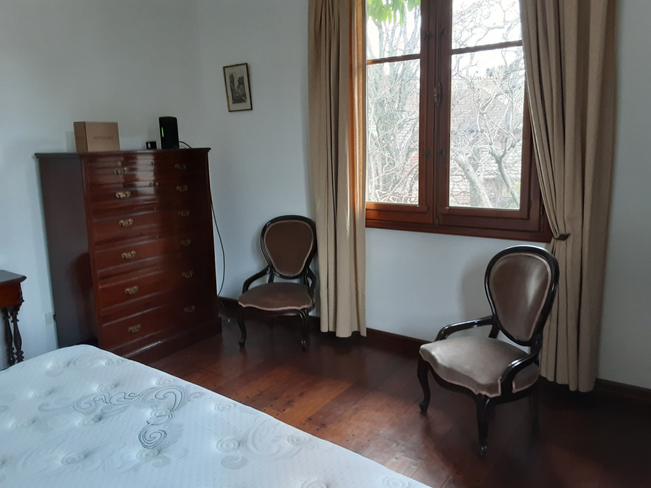 SAN ISIDRO LIBERTADOR AL RIO- CHALET EUROPEO- 6 AMBIENTES 