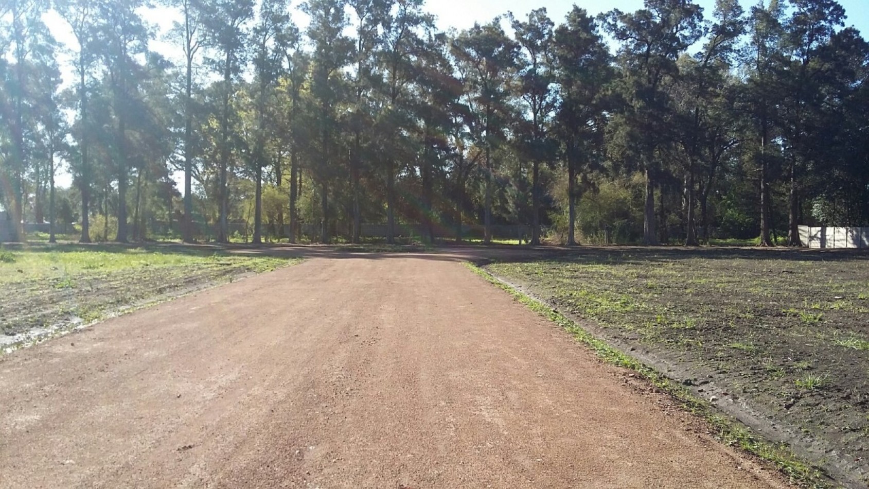 LOTE CON MEJORAS PARA MULTIFAMILIAR-CONDOMINIOS-BARRIO ABIERTO GARIN-ESCOBAR (Km38)
