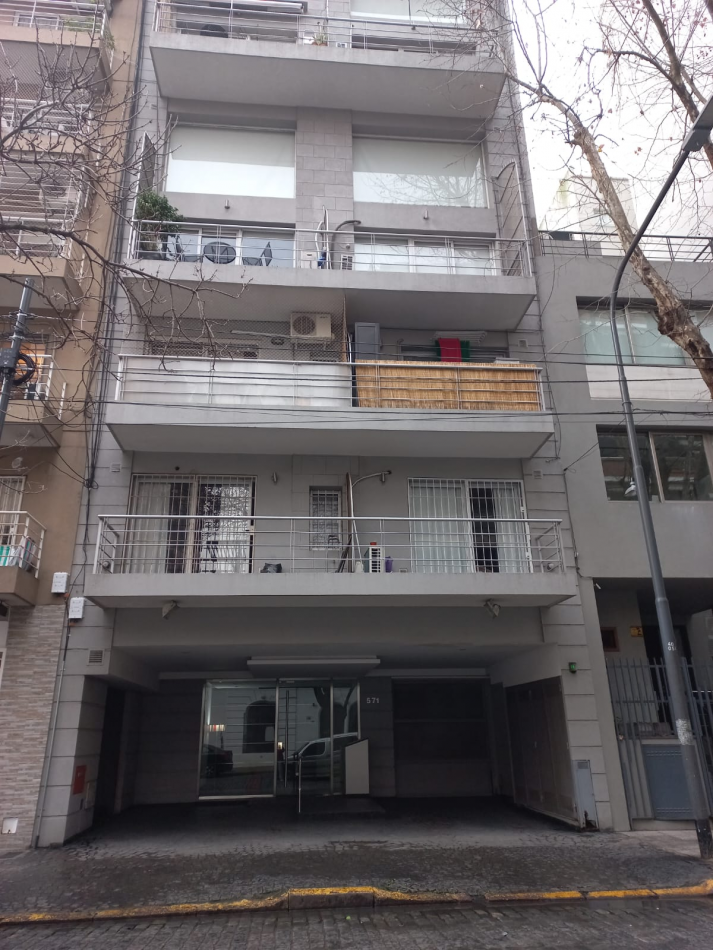 HERMOSO DUPLEX EN CABALLITO SUR CON COCHERA- 9 años