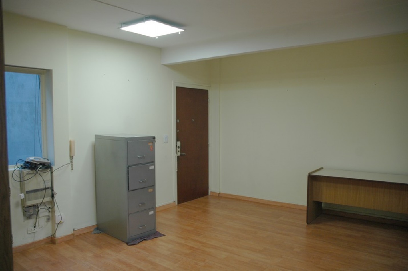 Oficina en San Nicolas, calle Tucuman y Callao