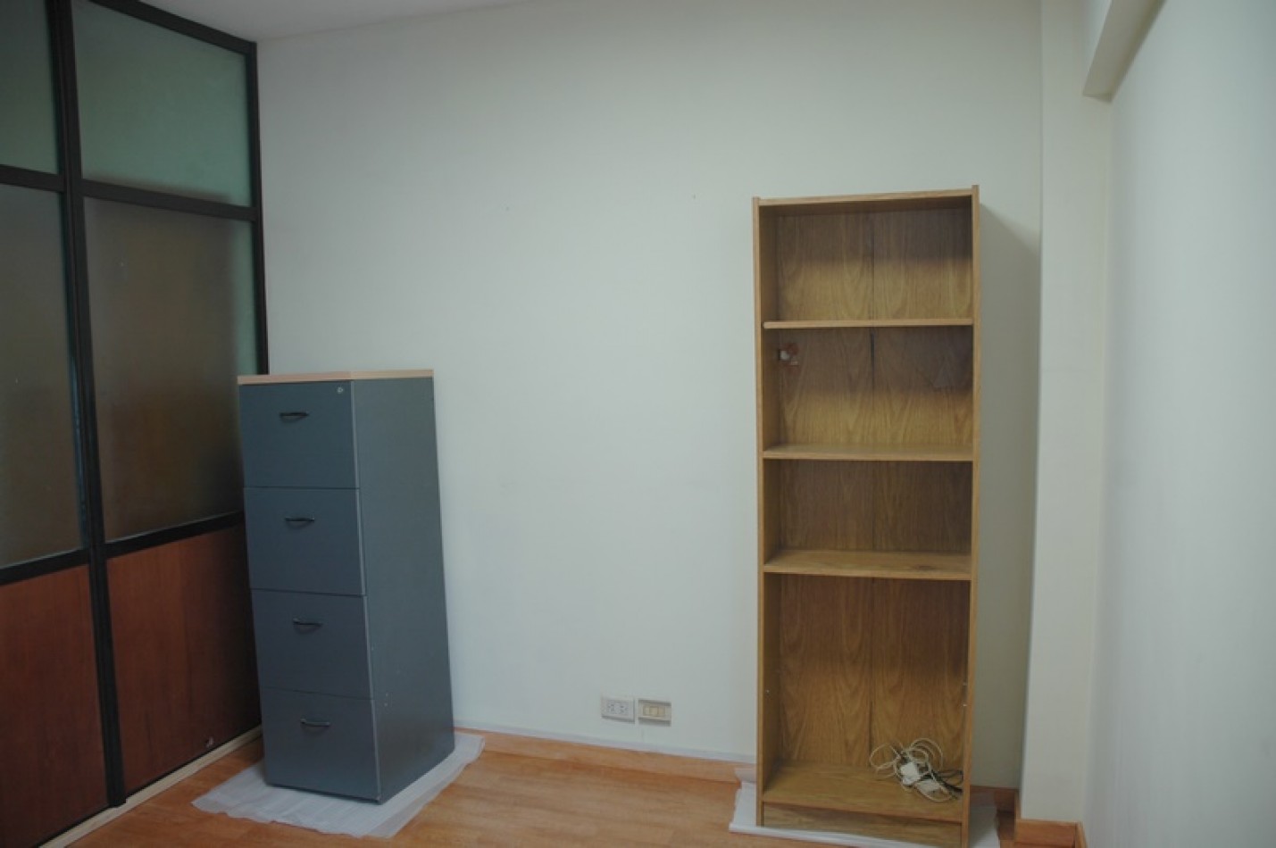 Oficina en San Nicolas, calle Tucuman y Callao